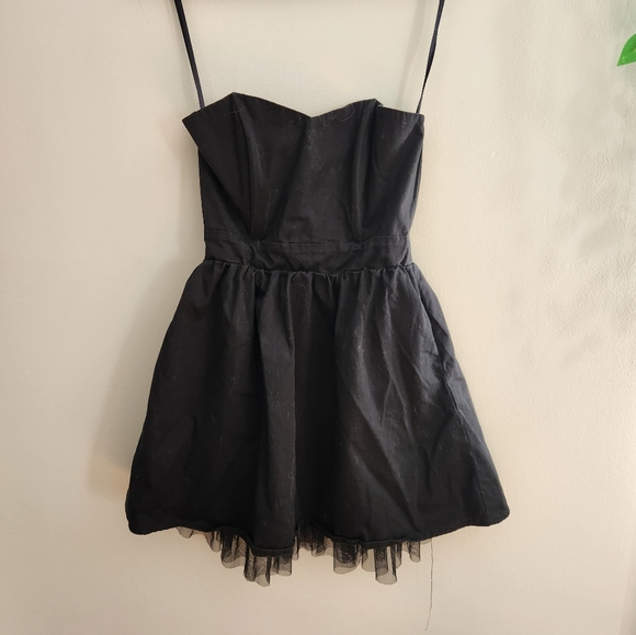 Strapless dress. early 2010 ARDENE. - Picture 3 of 3